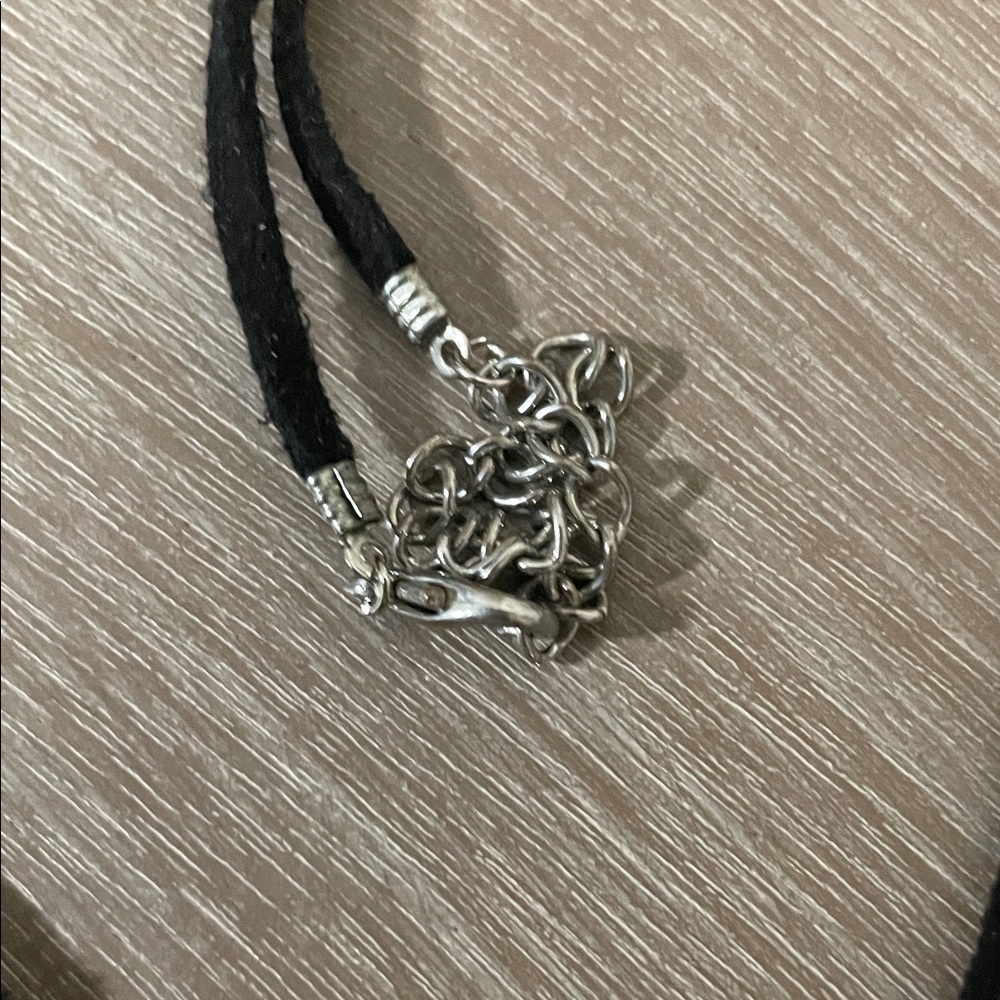 Hand Crafted Black and Silver Necklace - Picture 9 of 9